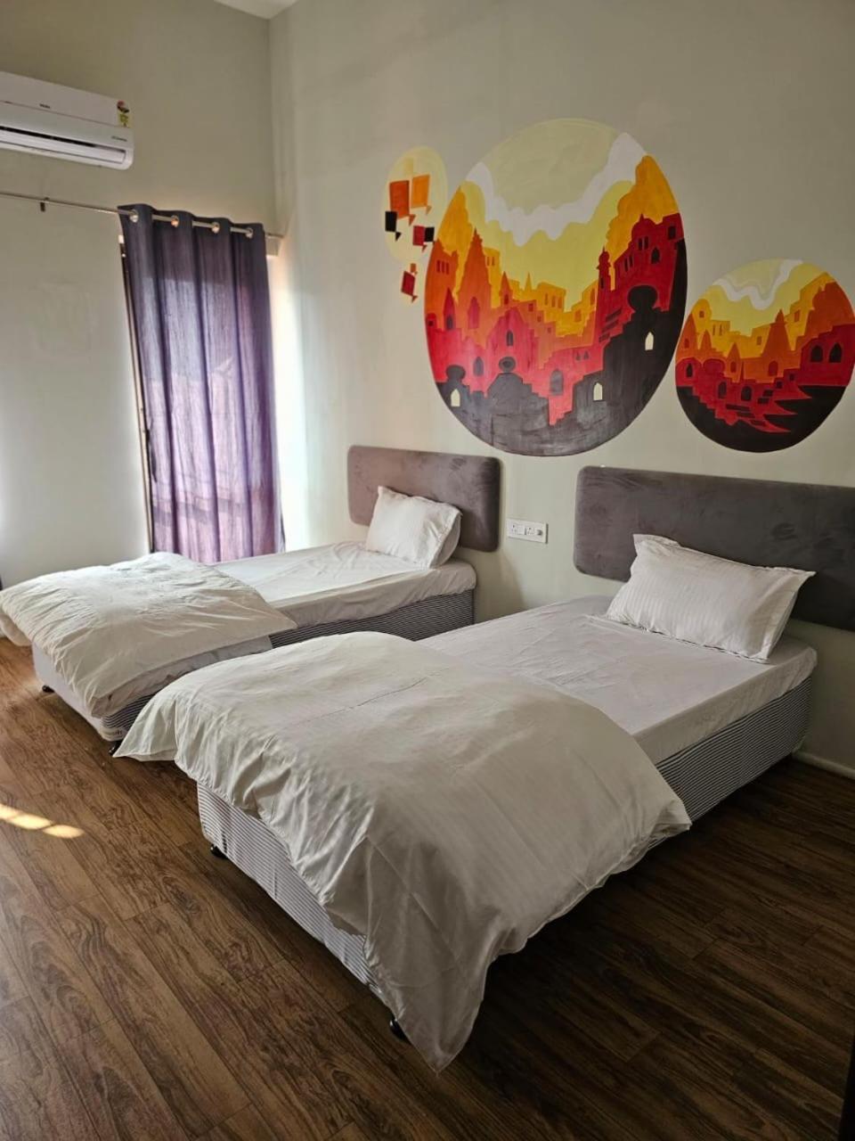 My Roomz Banaras 바라나시 외부 사진